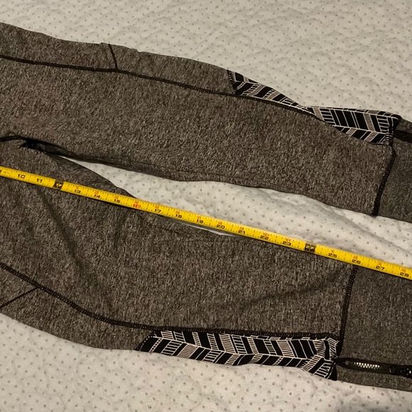 High Waisted Leggings by POWER  SIZE LARGE - Picture 7 of 7